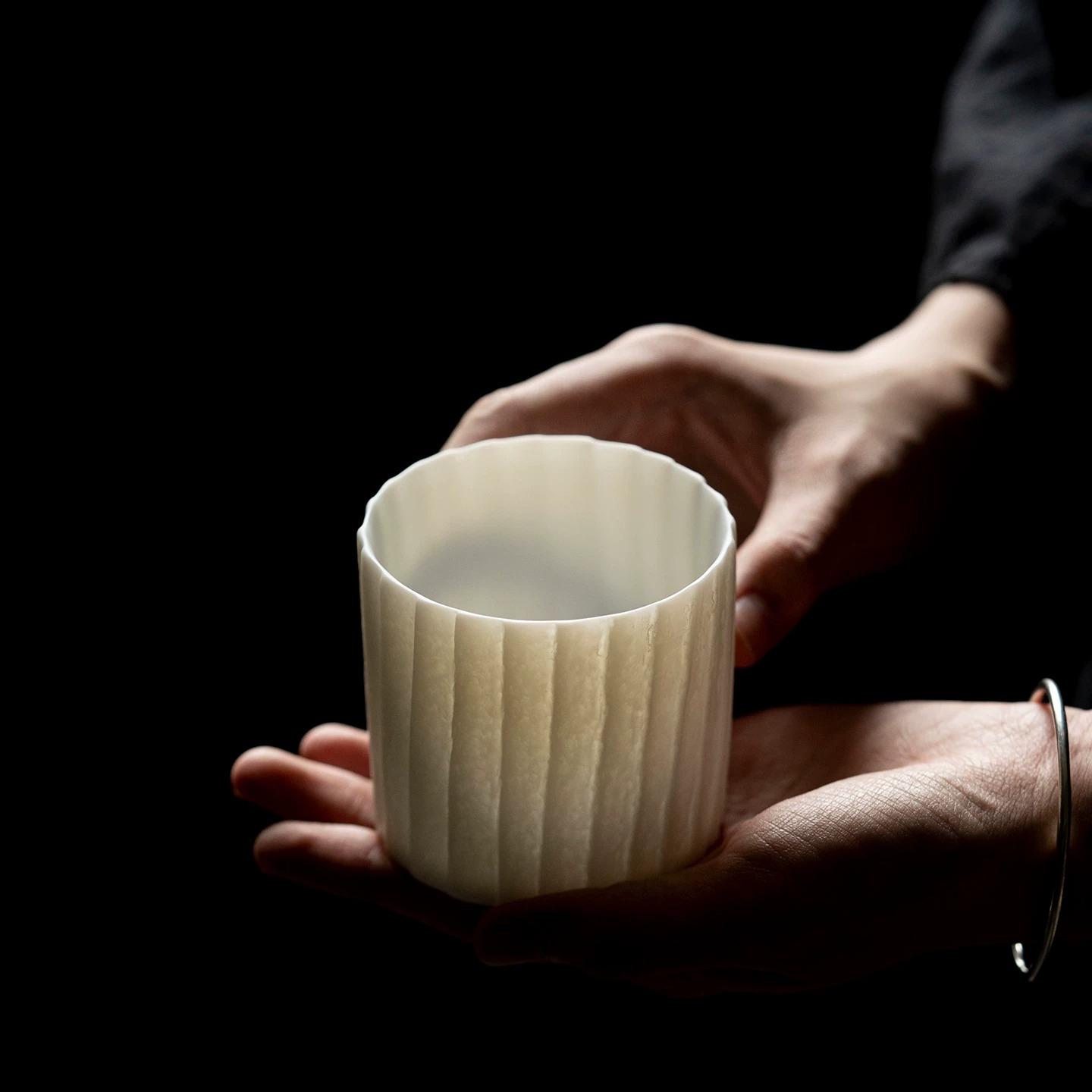 كوب قهوة مصنوع يدويًا، كوب ماء - مراجعة Handmade Ceramic Mug وسعره
